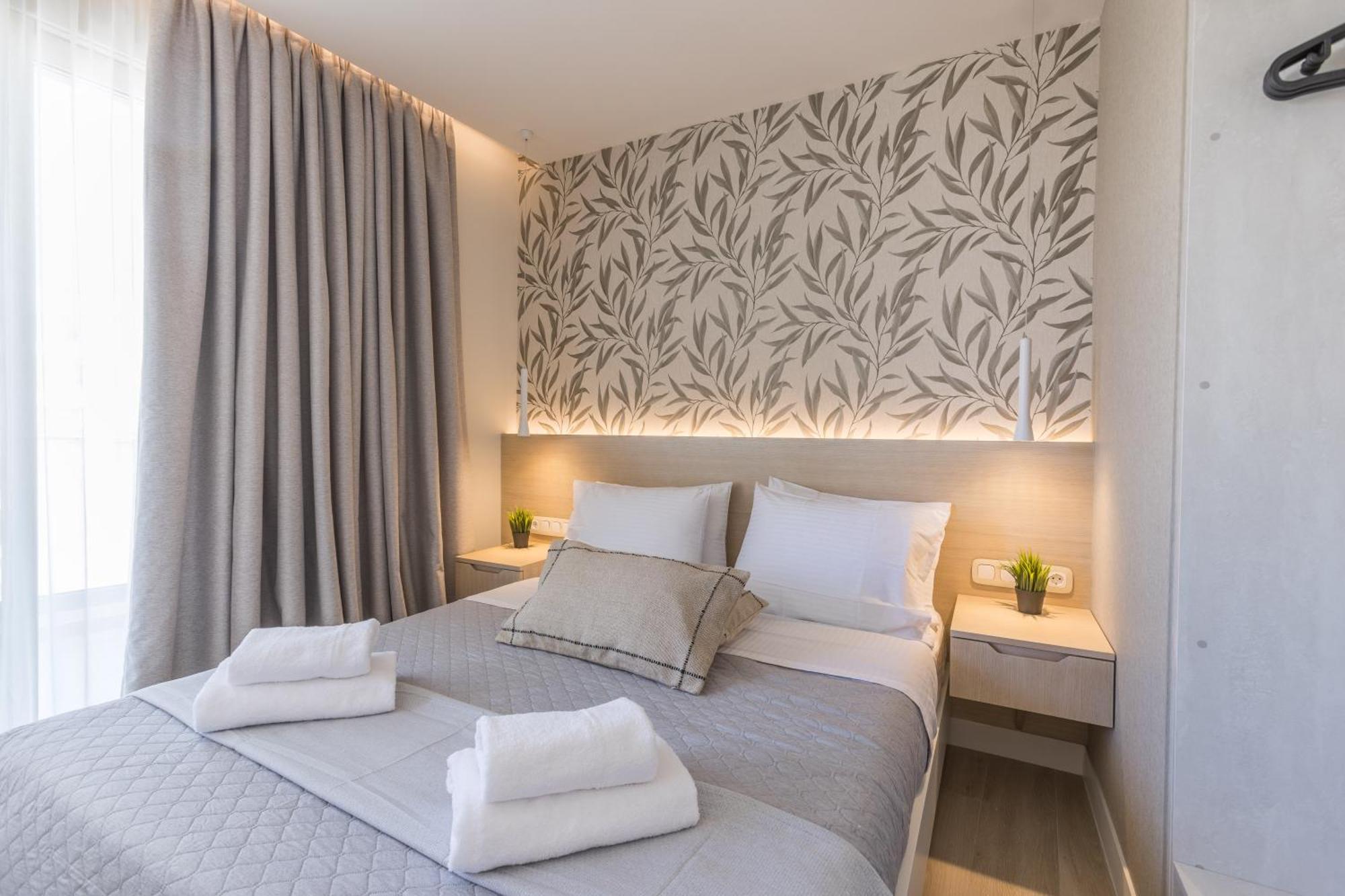 The Mediterranean Suites Piraeus Buitenkant foto
