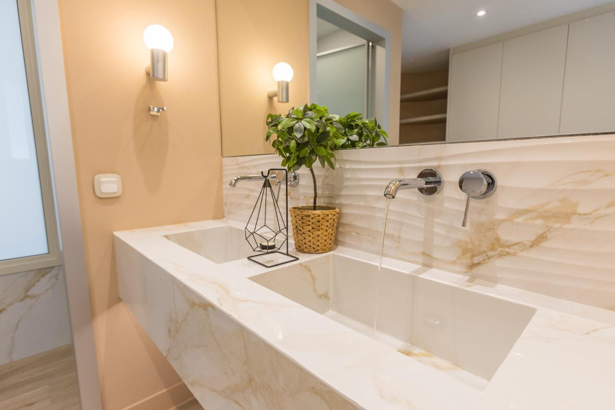 The Mediterranean Suites Piraeus Buitenkant foto